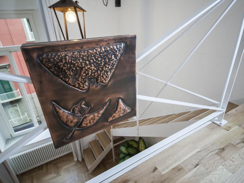 DB7C16702FE99D40C697CDACACE7C9F6