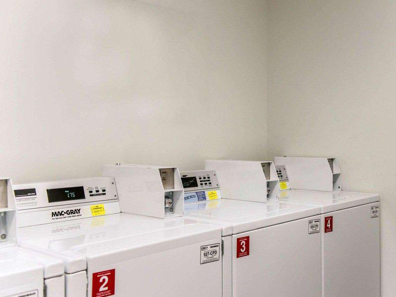 6582E73EB1C067CB0C81E97DF687B4C3