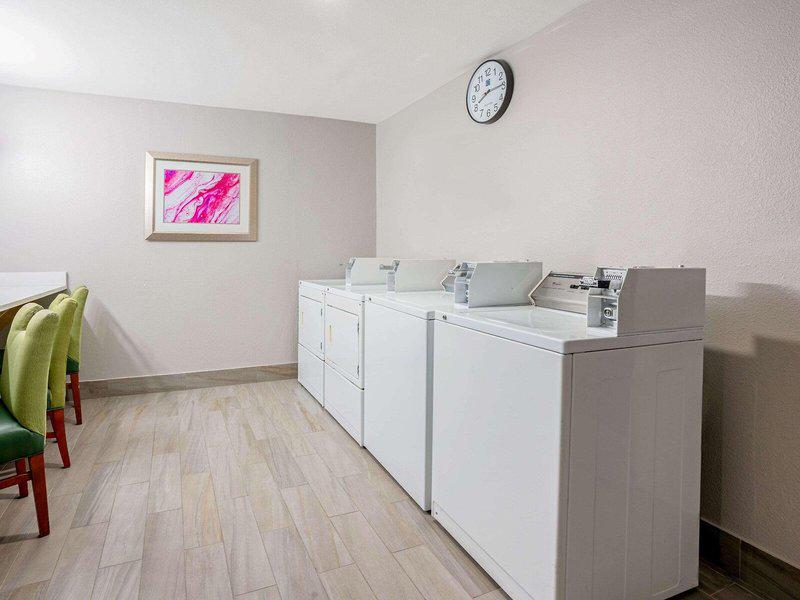 F6B8D21A0F9AA9FE75C6574E97A15E49