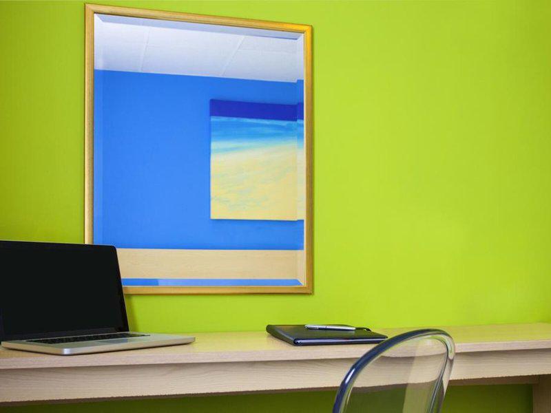 E25CA973D3DA69A35A976E6F68831D48