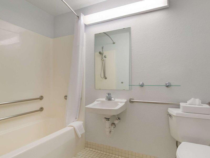 511407A06A19FE00C147A972136B2031