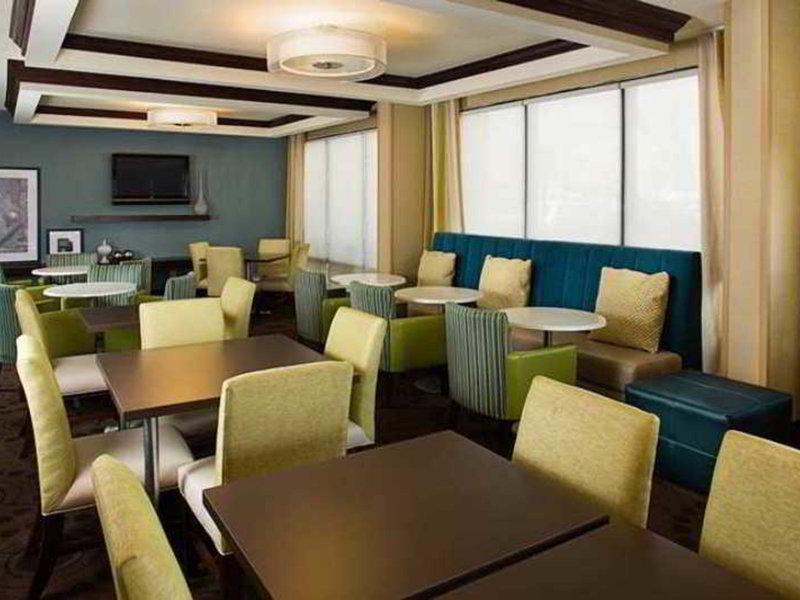 33C1303EB4108CFCDBDD7CC937F7898A