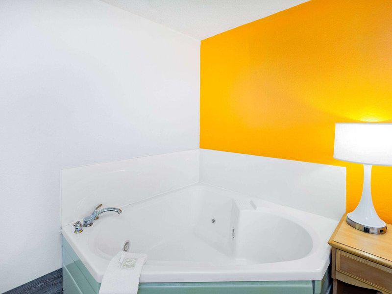 D4D8BBB10E9D7C18D97D95936E7761FF