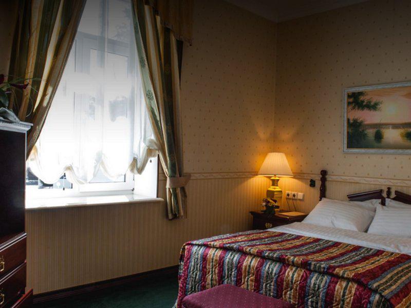 AB03D111E454F0E4878EE39D55C52131