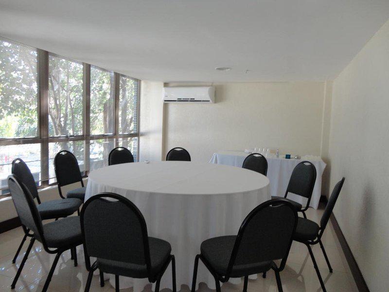 256E008E929254F370B7024B9D541661