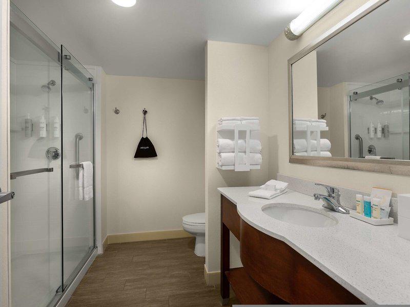 C30084571ACEDE486D5F0F891D332110