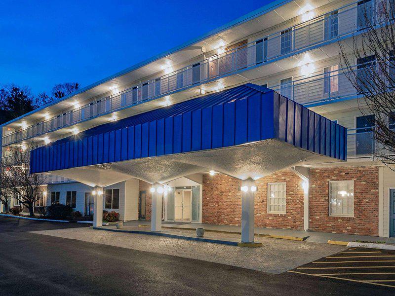 E86A1D49D1533EB17B3B86A41F2F66E0