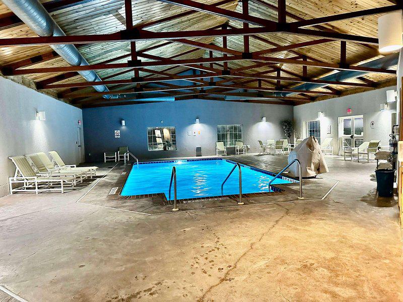 11CF7337CA2F7C4504D65FDB543EF445