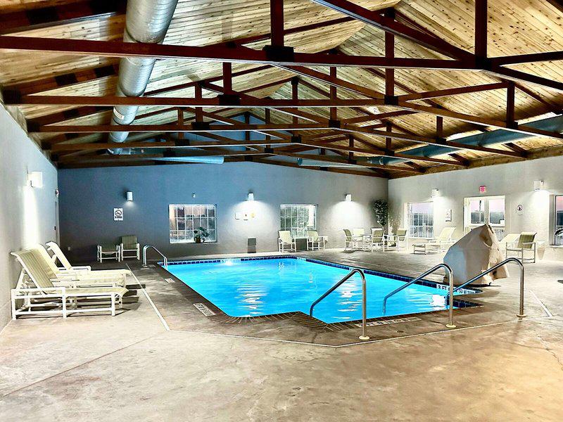 C46D2D95C03C747D48F4F2BE72754529