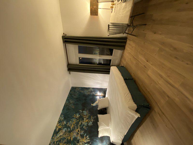 29597A3F281A0B43B966254A43F33D97