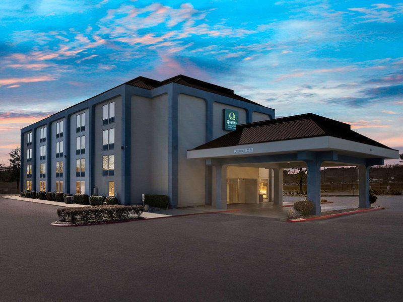 EE89F420A267563854E4BAF86467DD25