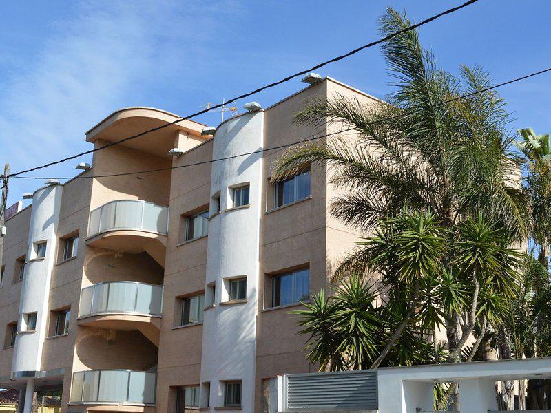 424FF6B366E036A060385698B04D802A