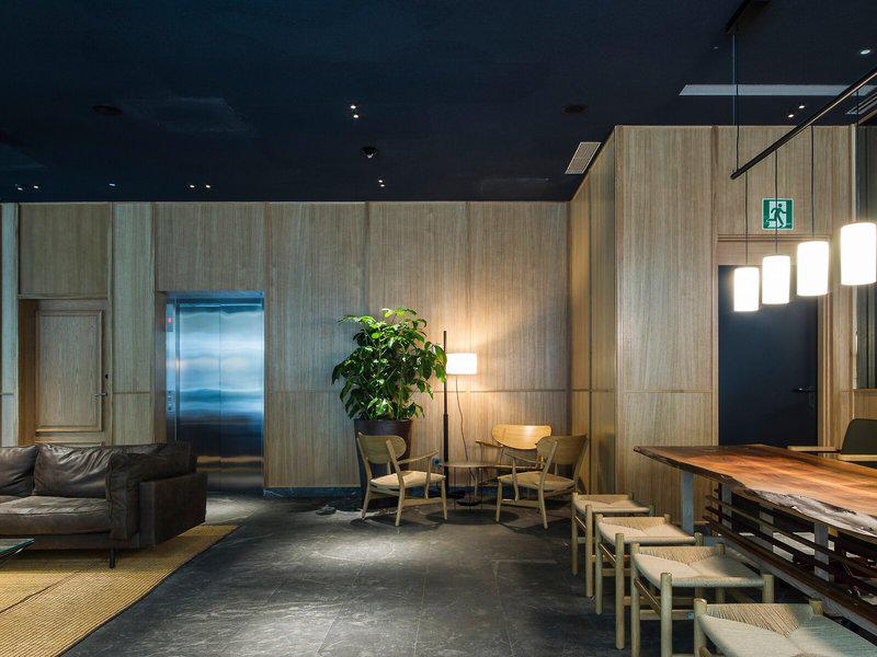 8323B505D2D3A7DBAB68EAEAC196237E