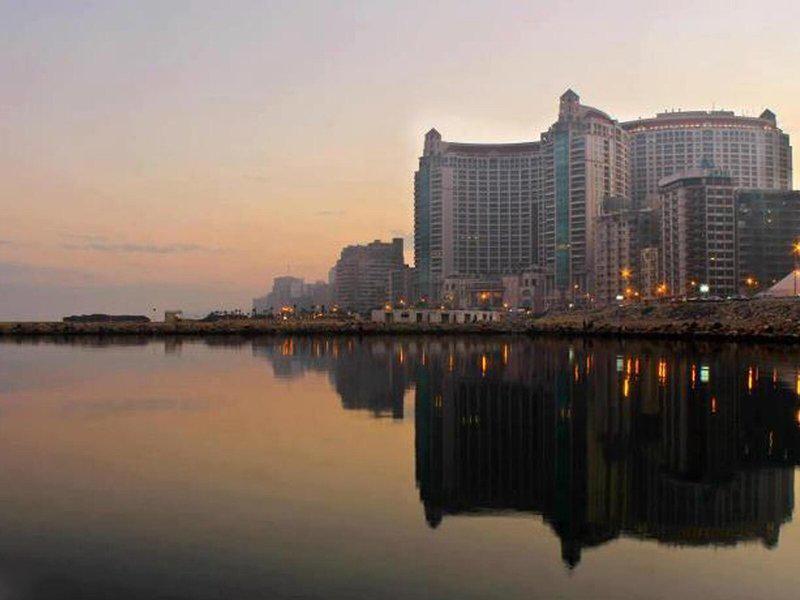 5EE18A5707B56488A3E2AE810D17F185