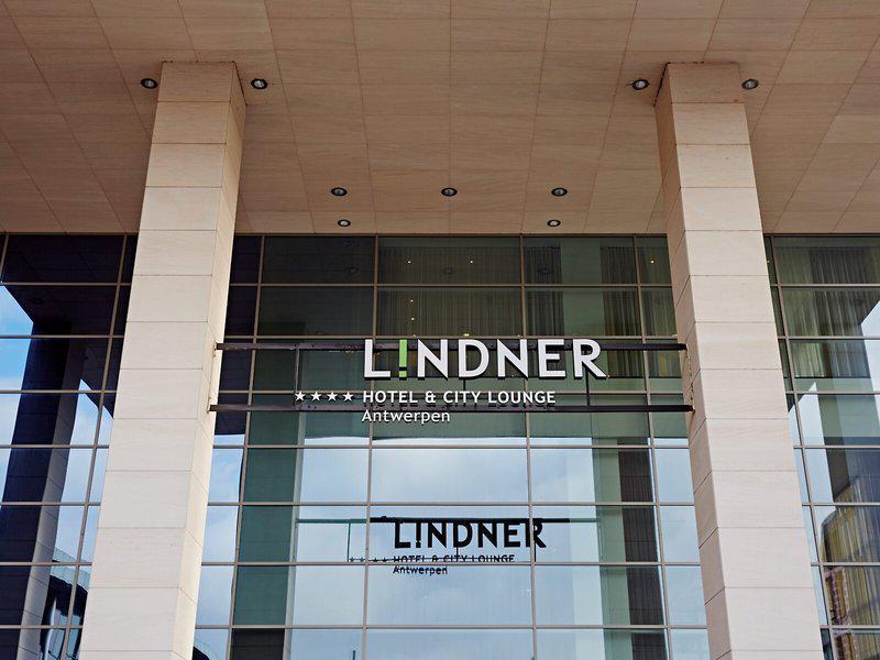 7A29C219E022E8169D3CE717C203F182