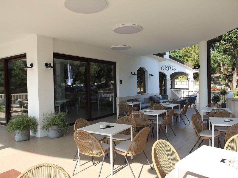 D82AAD1436D93FE3574F66283F9846C2