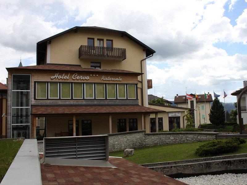 120F5AA8D7B185D1D233D020035CA274