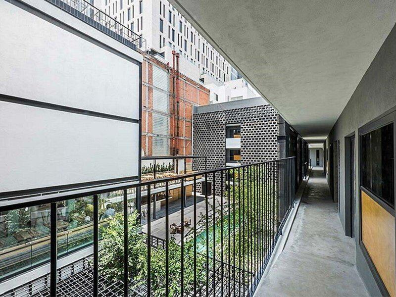 AF8FBE8B5BBF8CFFCC8AEA5E42C6D85A