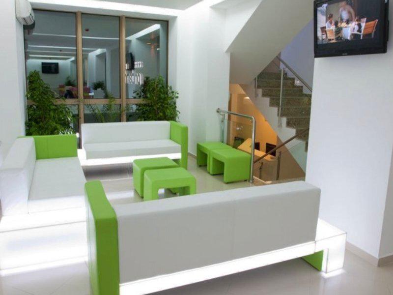 466993618EBAA73C8C7B32A8320B9712