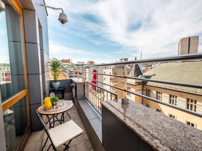 FCBA33C967CB2ABEFB687C0D3FE09D2A