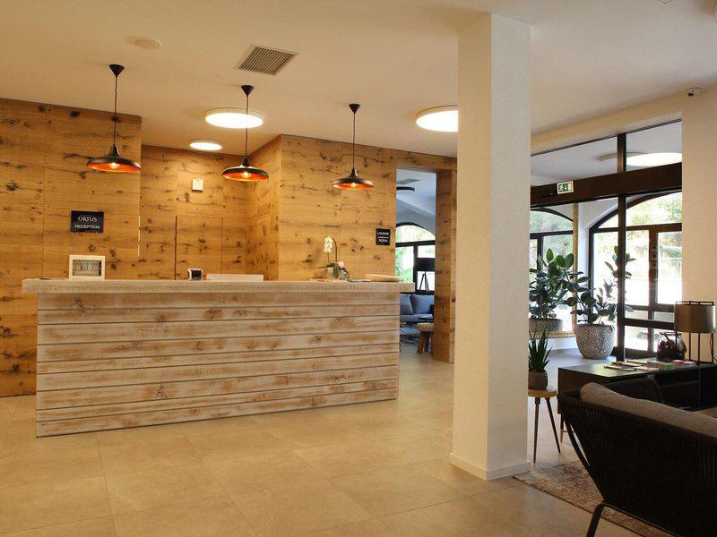 E546B816DEE550B67C1E829780BC543A