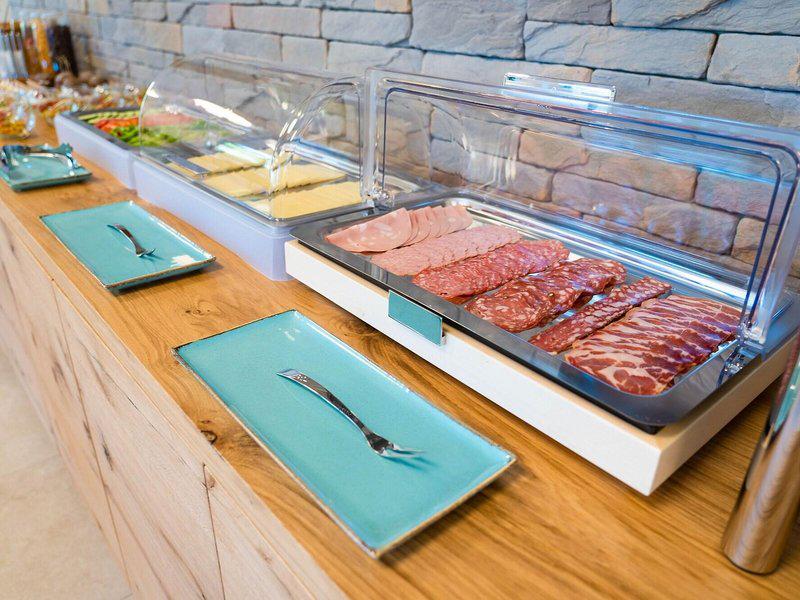 C55878BA4DA42629390CE882857D5E90