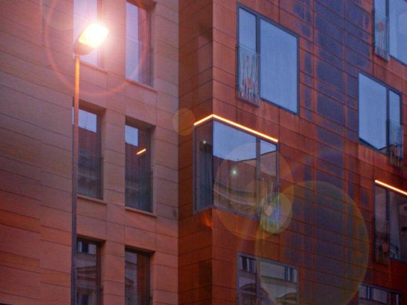 68D630F380A54EF66550940A44C42188