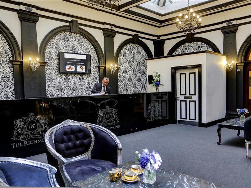 DFE4D35E3756082D2DBBED7A9332AF0E