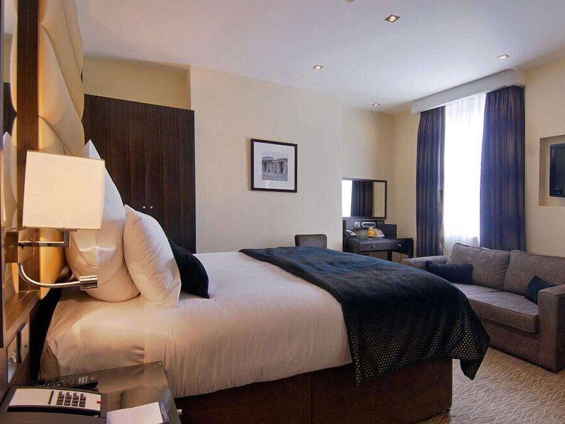 66AEDCBC4164BBF88A47E4C5A75590C8