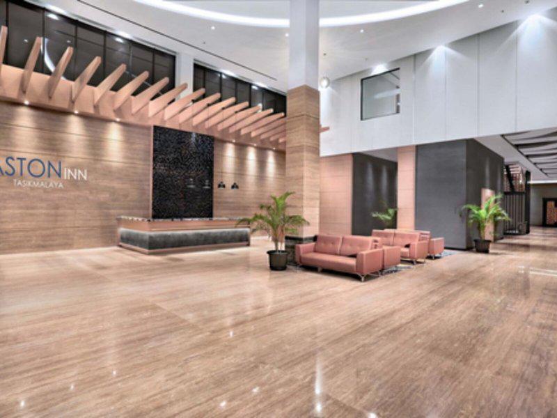 93A9166F462E58F3E510C46179AE8252