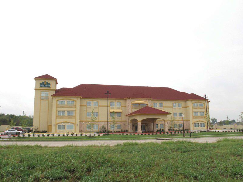 1E81BEFFE791572C9ABCF1BCEF0F6707