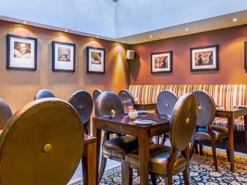 77E78ECEEF4C7CC9989E26DFF9C758D3