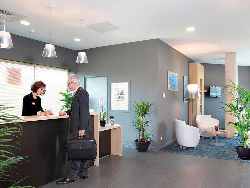 1A025C92419E1DA3C7BF4DB6384338DA