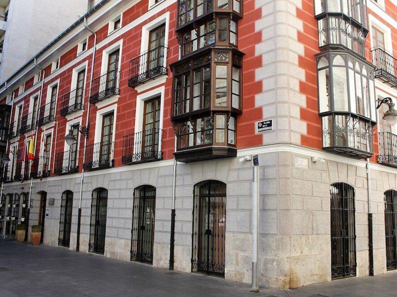 5AC653A3BE9F11B7ADD00056A6570530