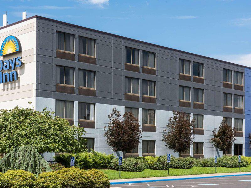 B9BFC023FA204C889609FD32ABE1E71C