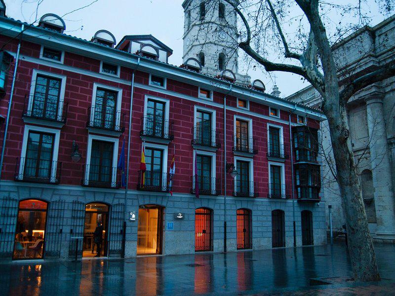 70DE8B67572A67C4F5FA96D694DE26CE