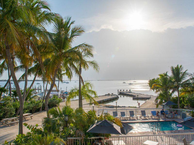 B8FEB5DF33CF7FB691167D1AD422A764