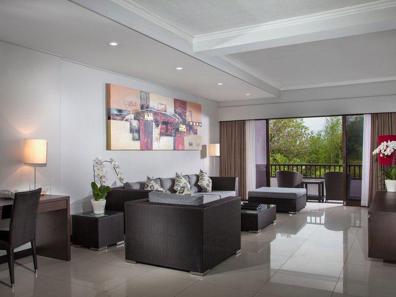 3EDAB18FC26D4E285FA5B1C6C2E3A1E2