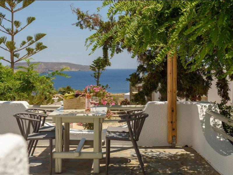 942BEF5558EDE6D8574B1D7C468044EA