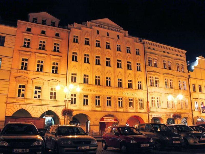 12646E940877F1A1FF0757D7F8540D07