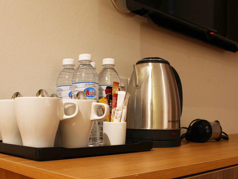 B0842D734226A0DA54388EC44F0B8388