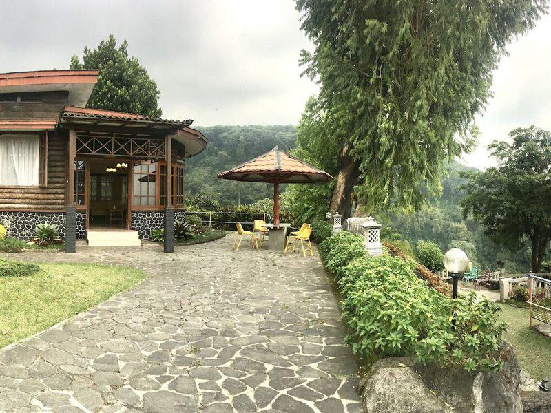 1D18D70ED3C91EBDC43A177F76ECE7A3