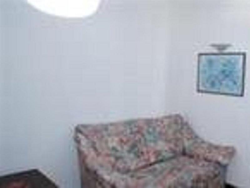 02B0F7E6B19CA5A2DF97A2E940D450D3