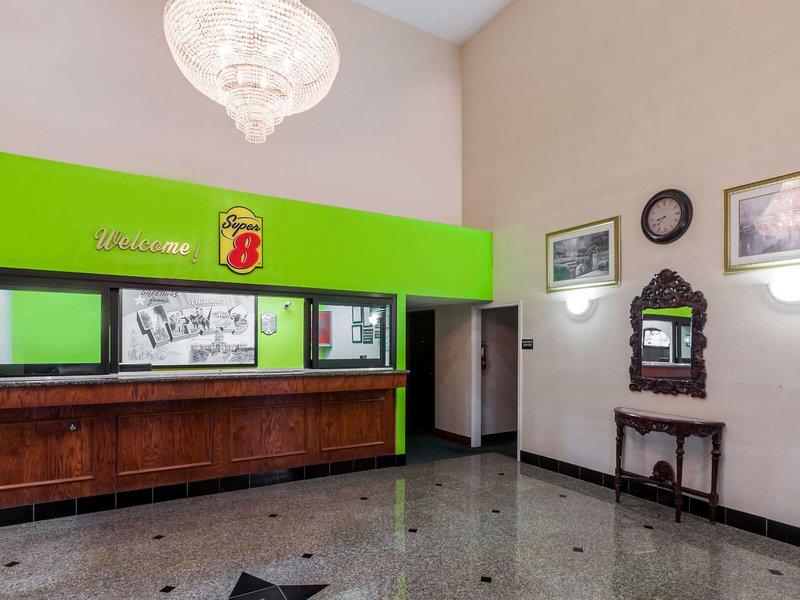 1AEB55E5D893B089CB9471628CDB5D55