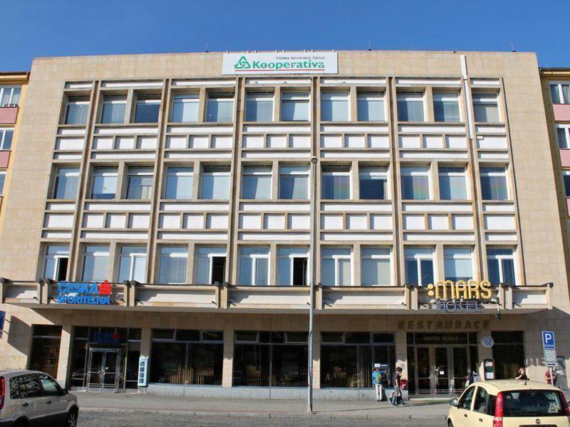 9F6DA18D734A0434B8BDC03839570A72