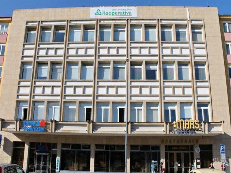 707A77ECABB9C9B8179EA0FF8B280471