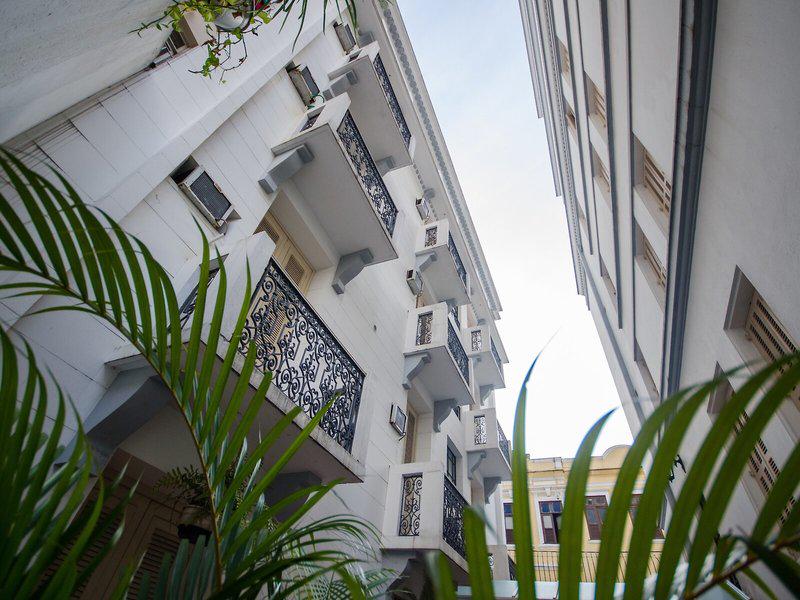 6D619F54F04ECC4F4F0618F033571325