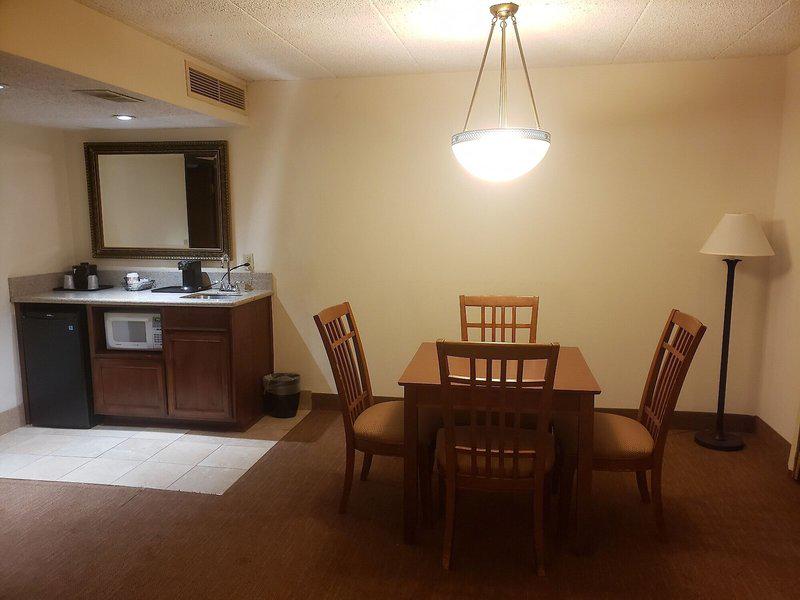 A57B9747892A92F9335D7806CC12120E