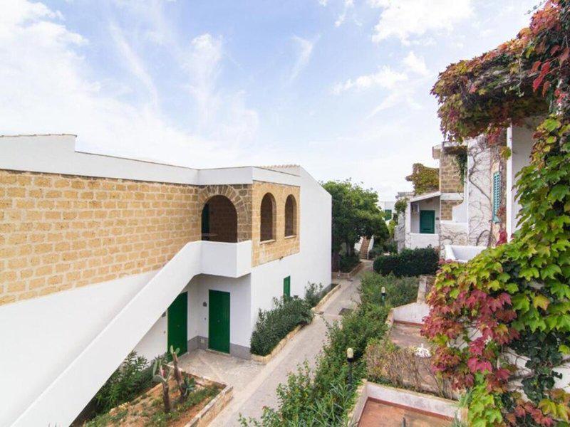 4232586FC93B31606D99EF6D0F0722F9