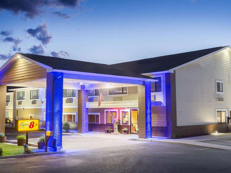 4CF3AE591D47BF4CEC1FBE761A600577